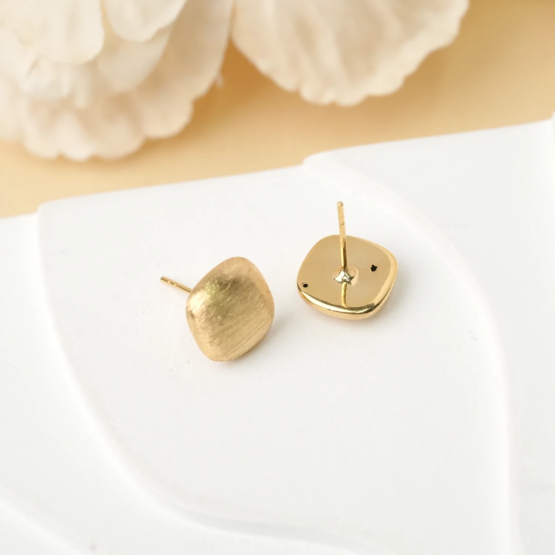 【云中意】18K金拉丝方块配件黄-多样性发货-qyk