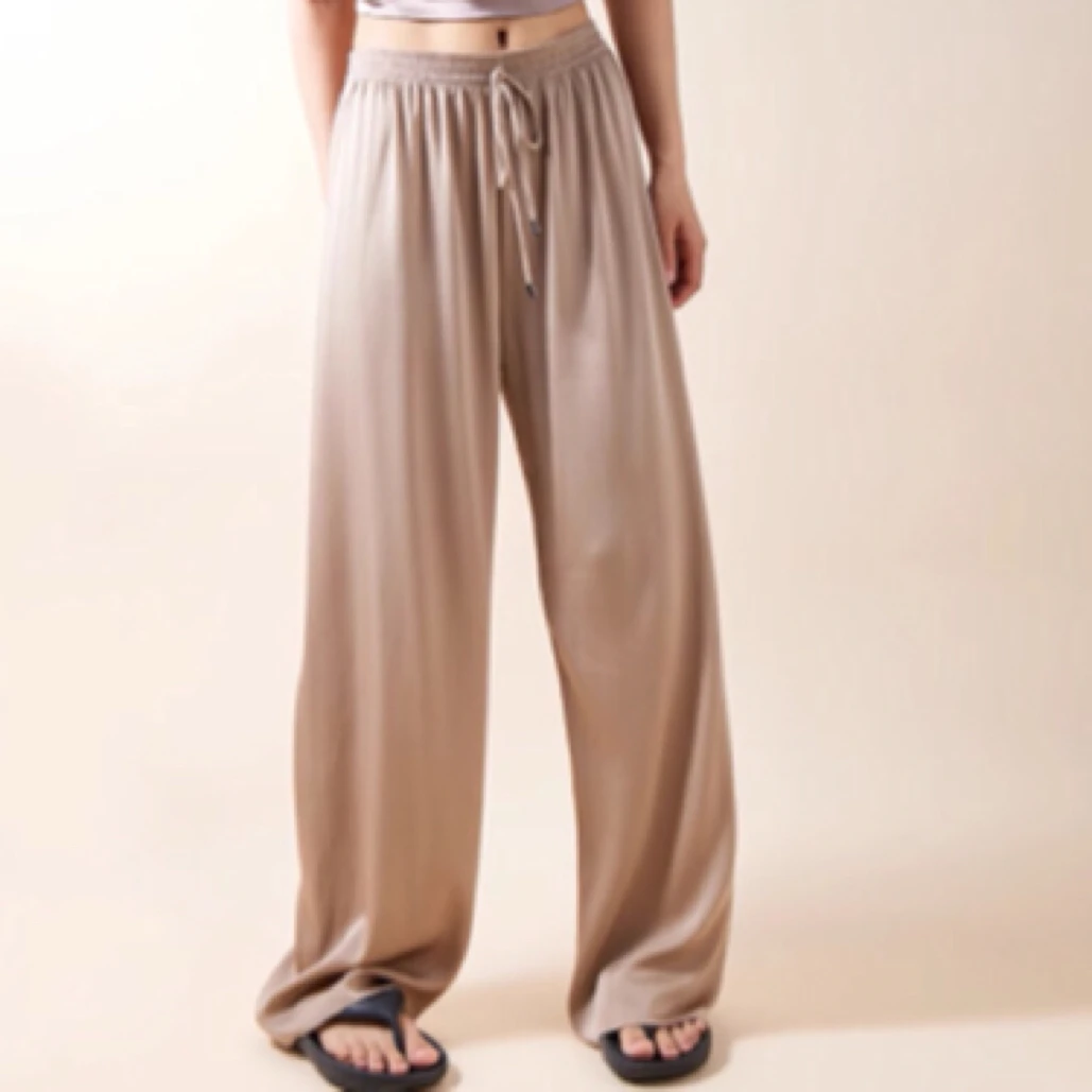 春夏桑蚕丝极简风无缝垂顺直筒阔腿女裤微弹裸感