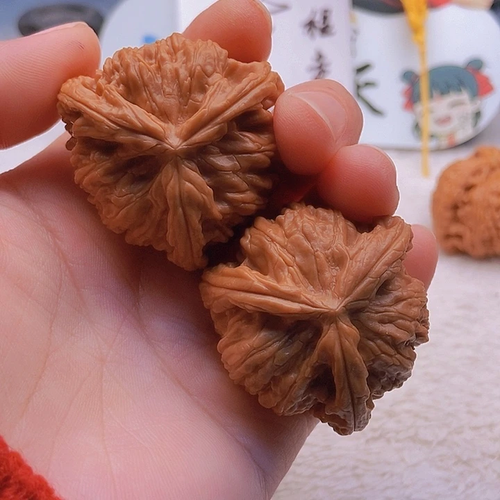 吊坠文玩核桃清*三棱