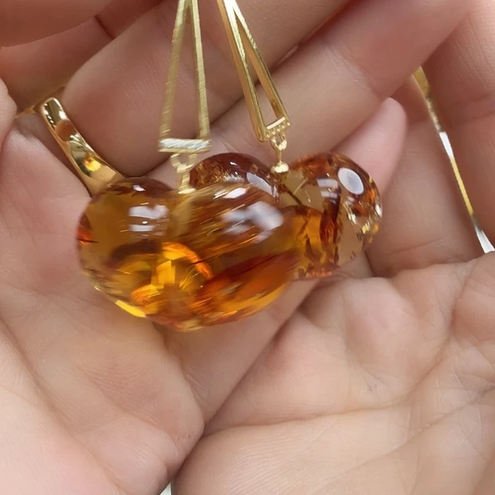 琥珀未镶嵌珠宝奇石