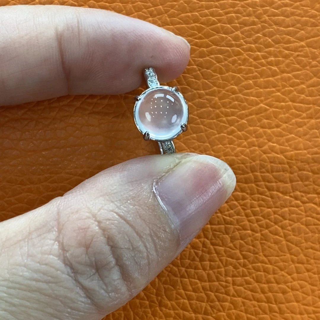 石英质玉吊坠(不含链)合金