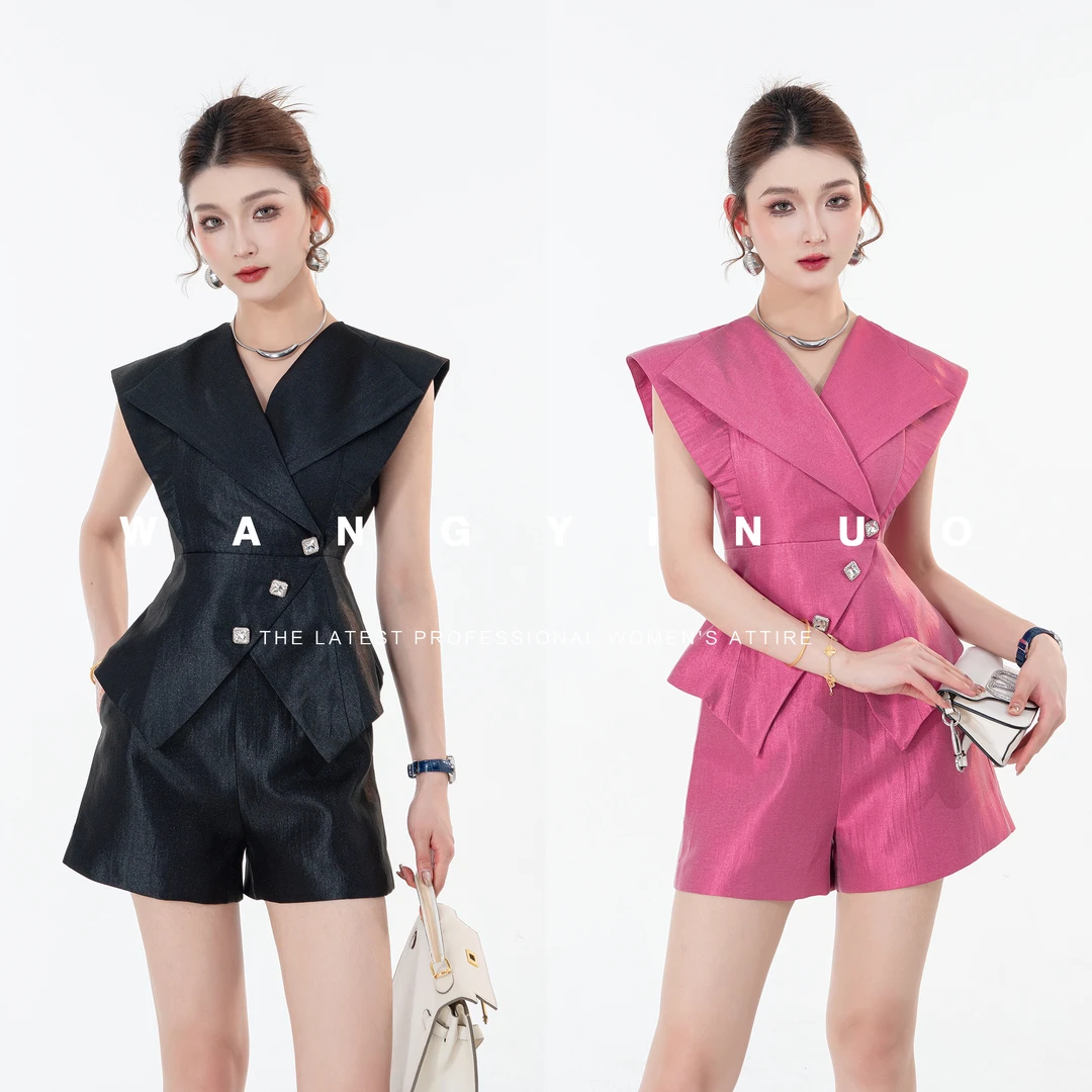 MD现货·依诺【时髦玩家】2025夏款设计气质时尚百搭上衣短裤套装