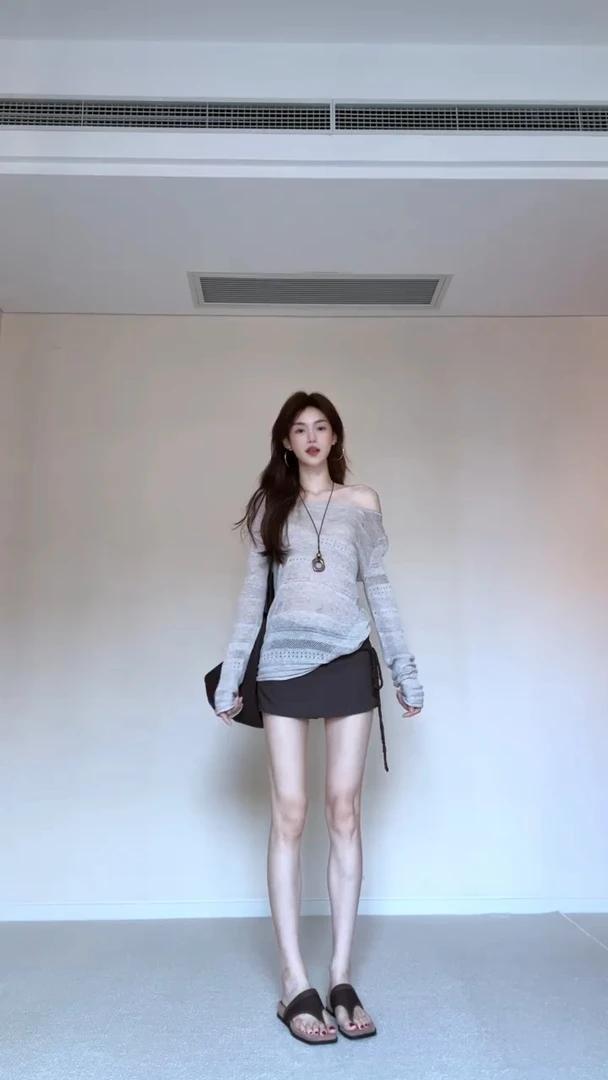 一字领长袖圆领纯色镂空毛针织衫显瘦气质高街显高半身裙穿搭套装