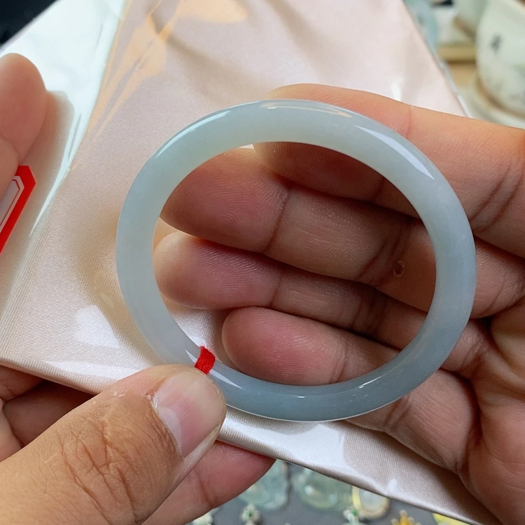 【闪购商品】未镶嵌手镯翡翠