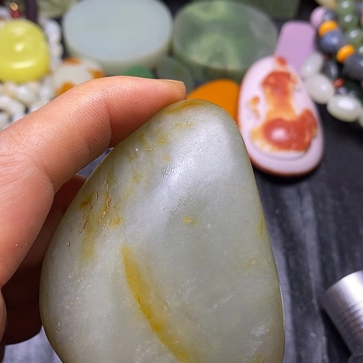 和田玉（糖玉）未镶嵌车挂