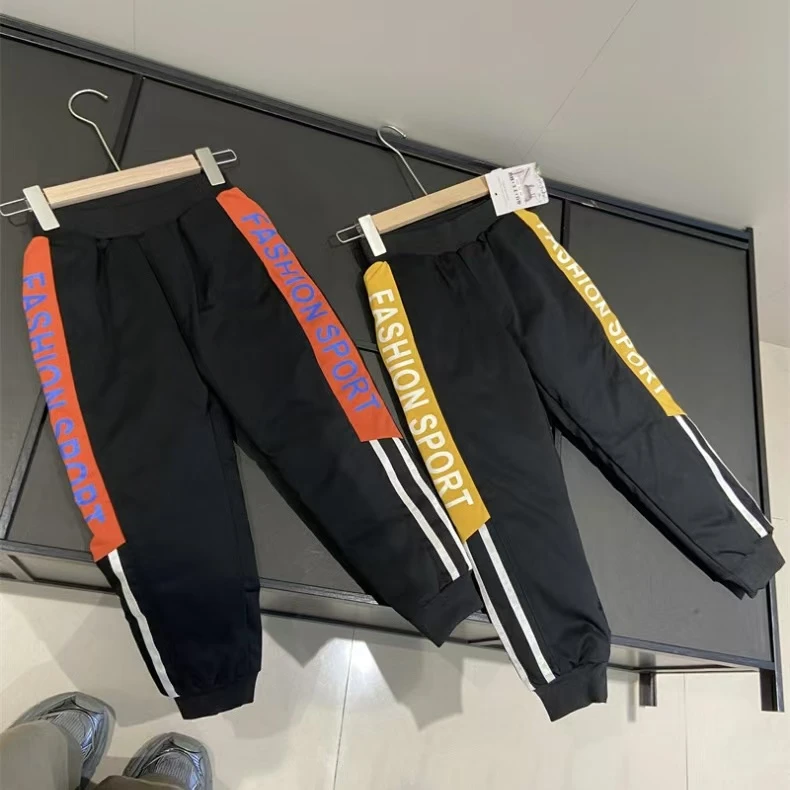 大庆仓 黑色儿童羽绒裤货号53427（库位P7-35)