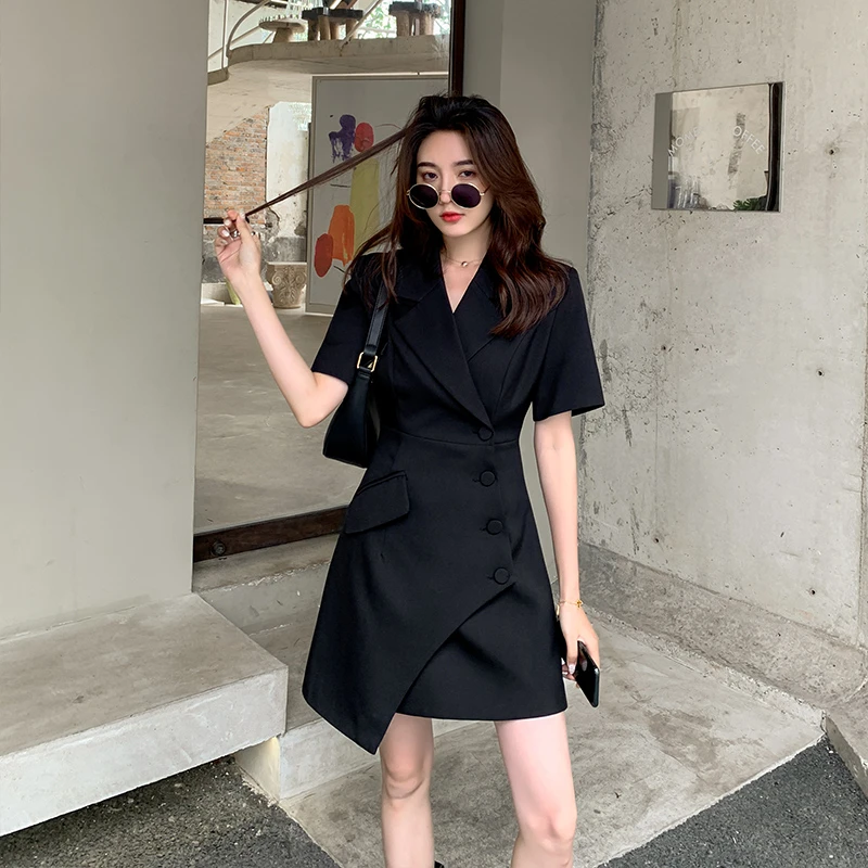 黑色不规则西装连衣裙女2025夏季新款设计感小众显瘦气质西服裙子
