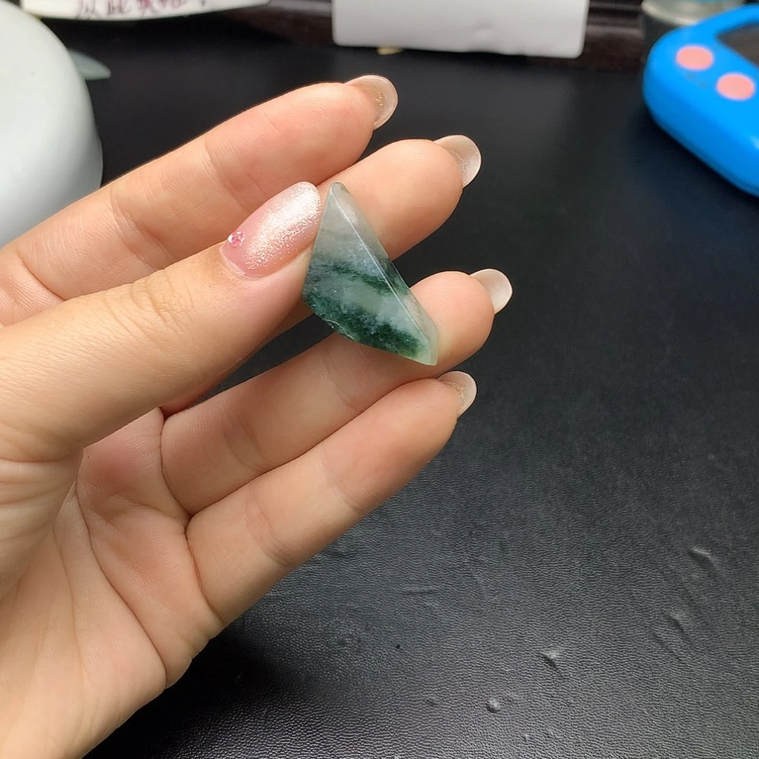 翡翠未镶嵌颈饰翡翠吊坠未镶嵌