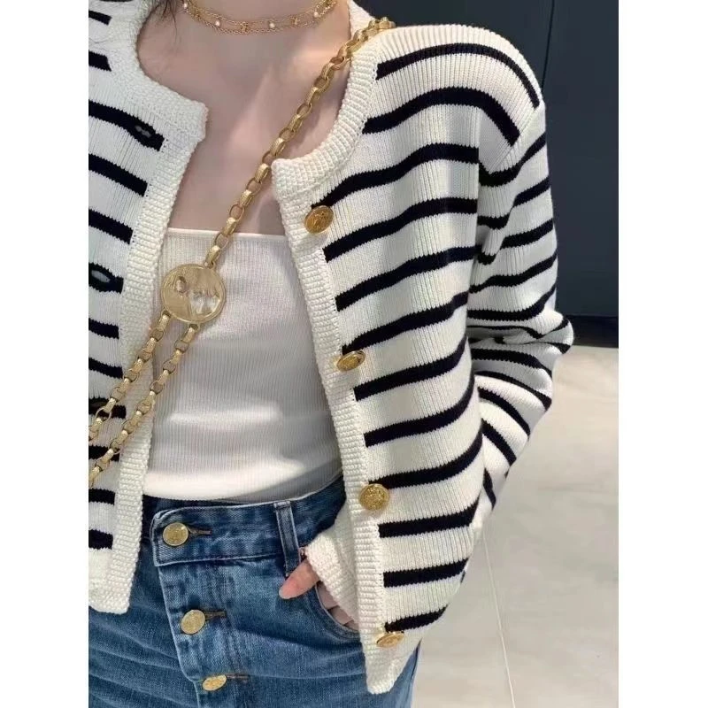 韩版春秋时尚针织毛针织衫女式修身条纹针织衫长袖洋气外搭百搭