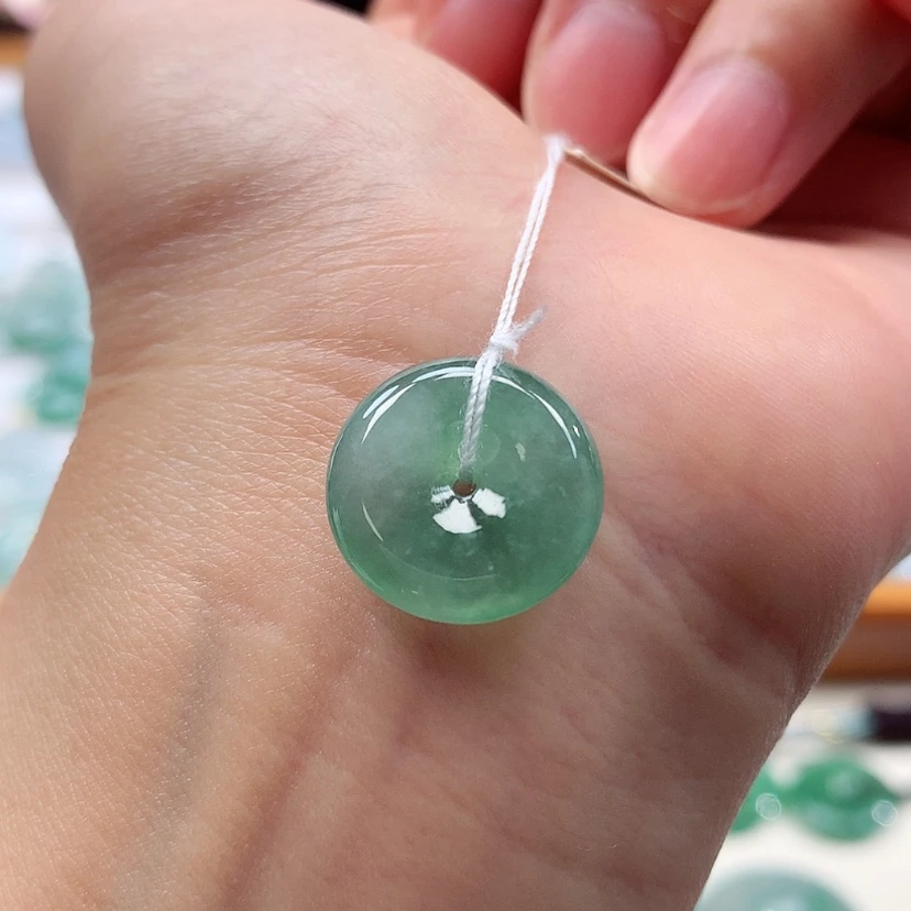 【闪购商品】翡翠未镶嵌吊坠(不含链)4