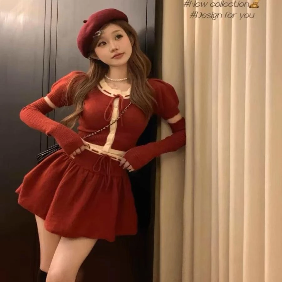 【万达撤柜】红色系有袖套泡泡袖针织开 衫上衣女秋冬季套装a字半身