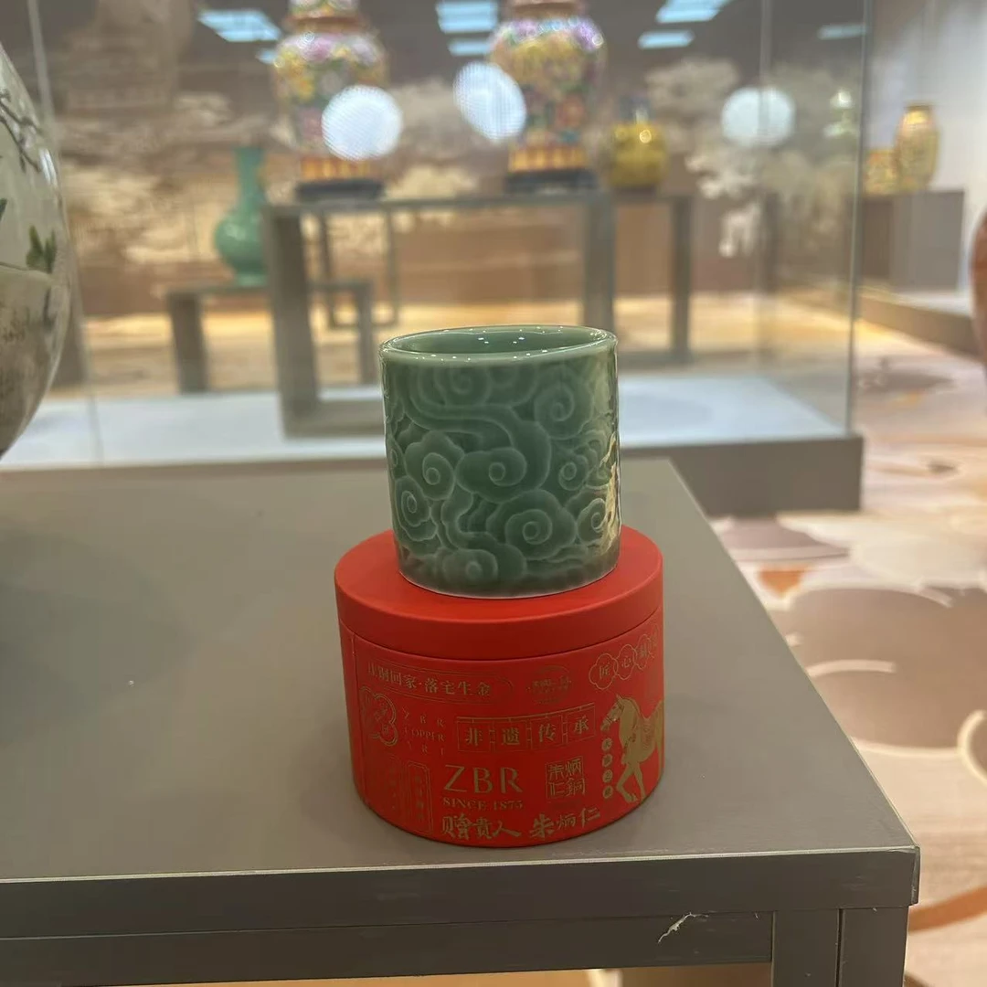 C030123030001/景德镇陶瓷摆件