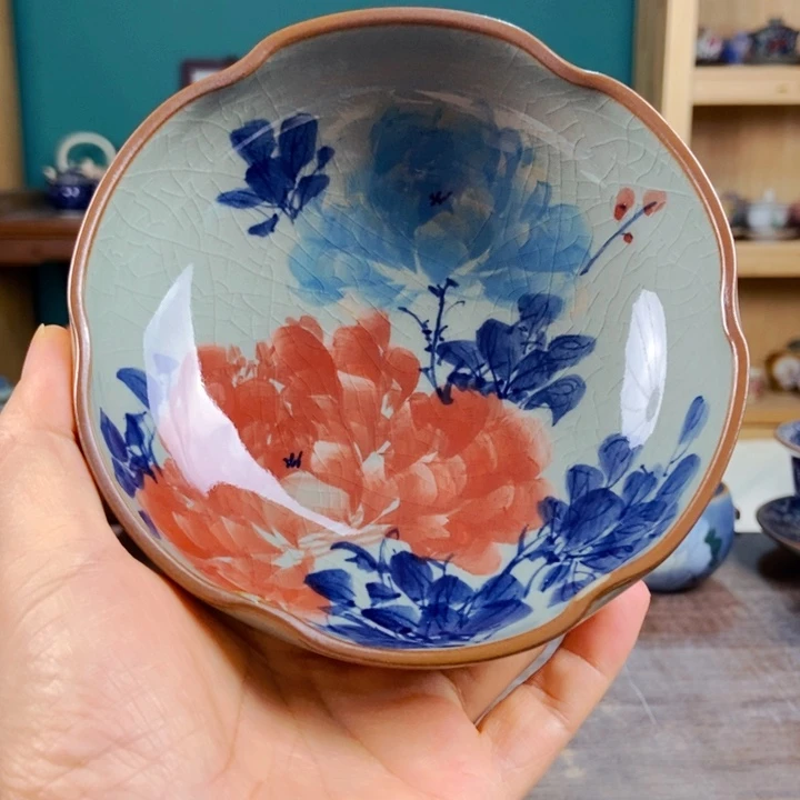 瓷片手工制作工艺精湛等