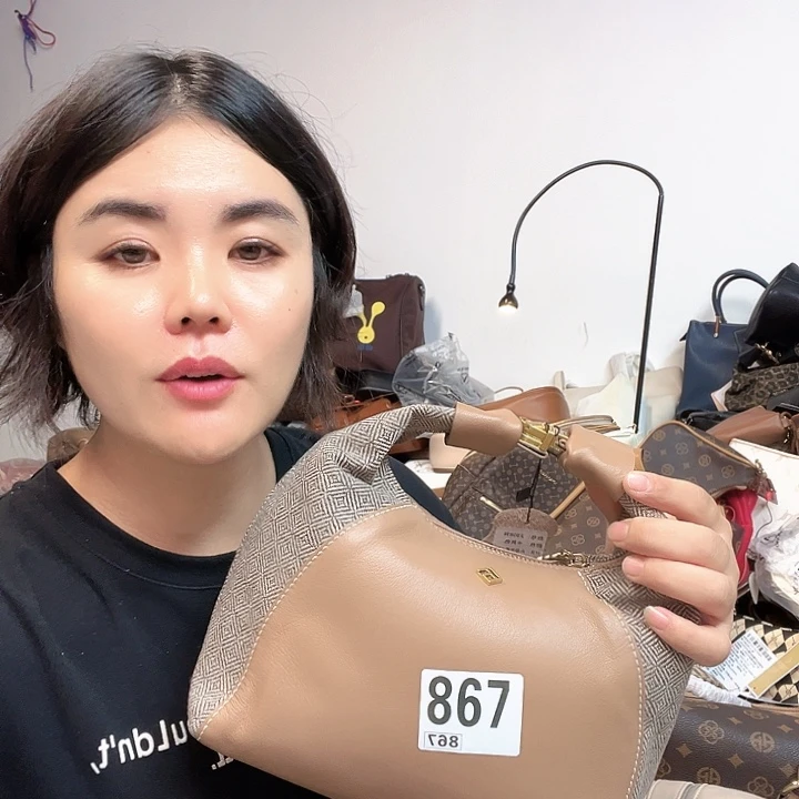 PVC包包包包包包包包吧