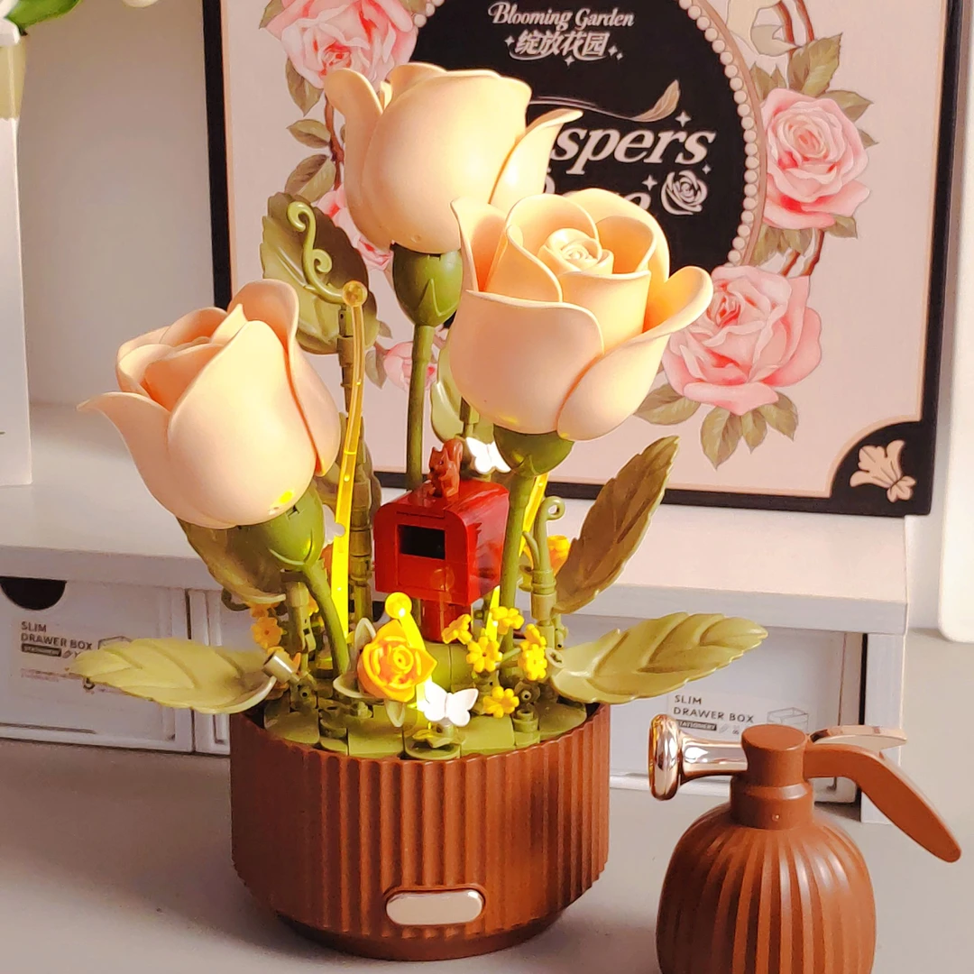 一盆会开花的积木花带喷壶感应开花益智积木花束玩具摆件