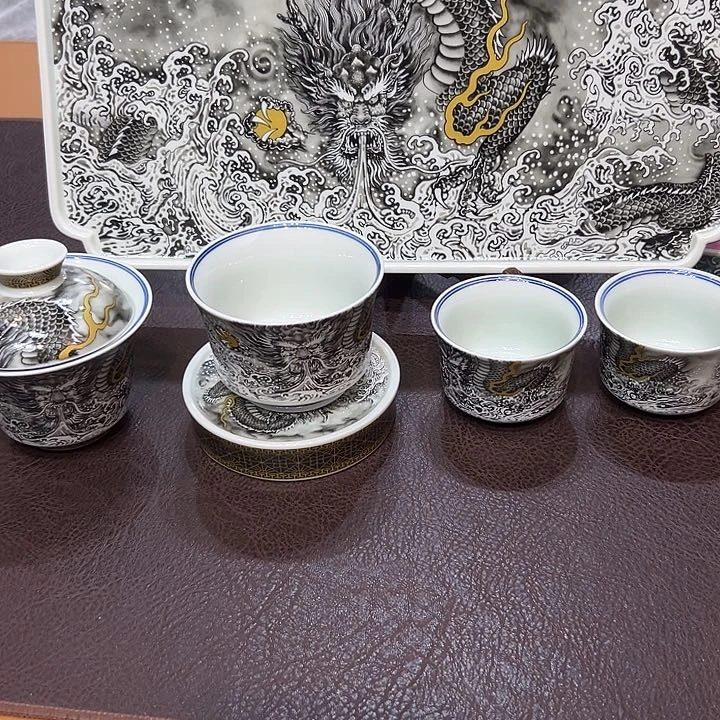 摆件景德镇陶瓷月哦哦家在那里有
