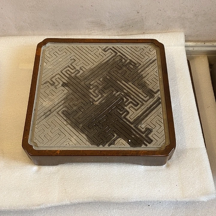 Y****24.5*24.5*4.5cm大漆万字纹吸水茶盘