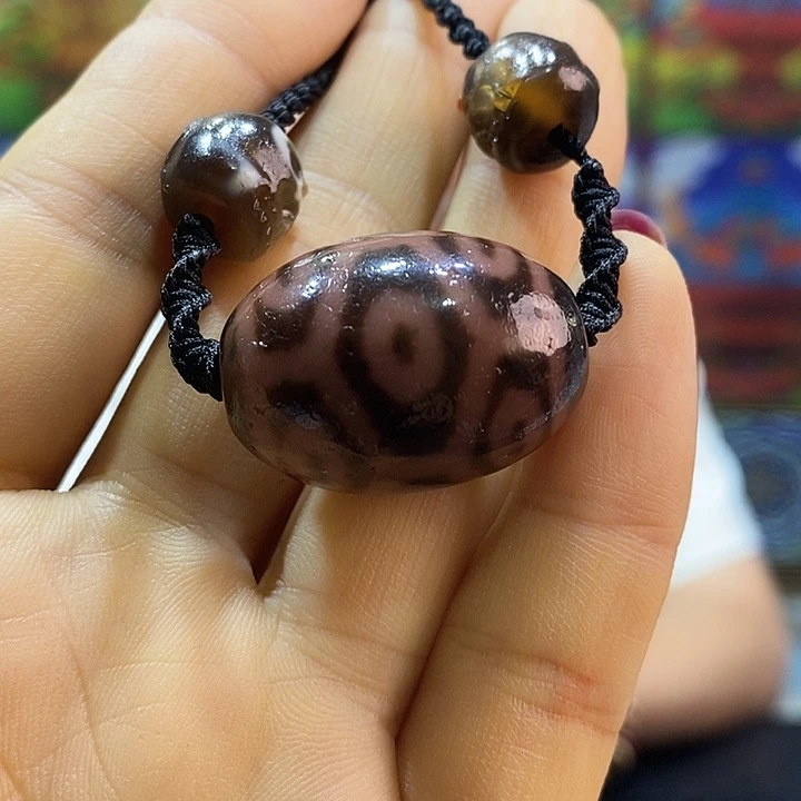 未镶嵌颈饰玛瑙/玉髓（覆膜）e****r