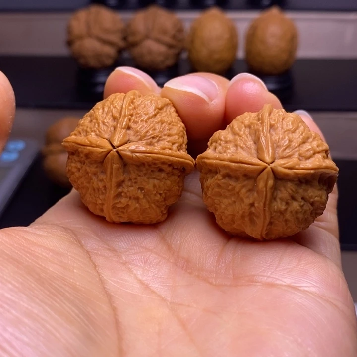 文玩核桃把件小四喜29