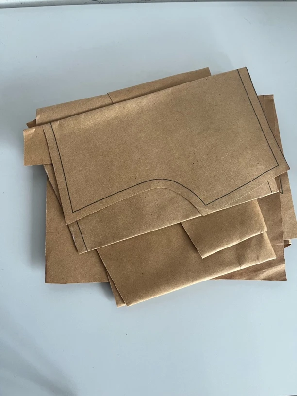 马甲样板版布已贴衬，可直接用