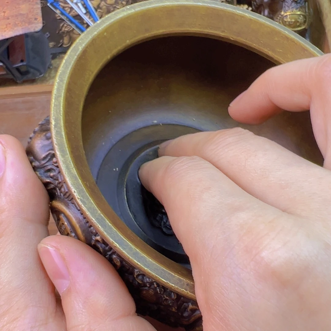 原矿风磨铜金蟾聚宝盆