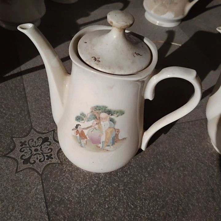 碗陶瓷盘子碗啥都有