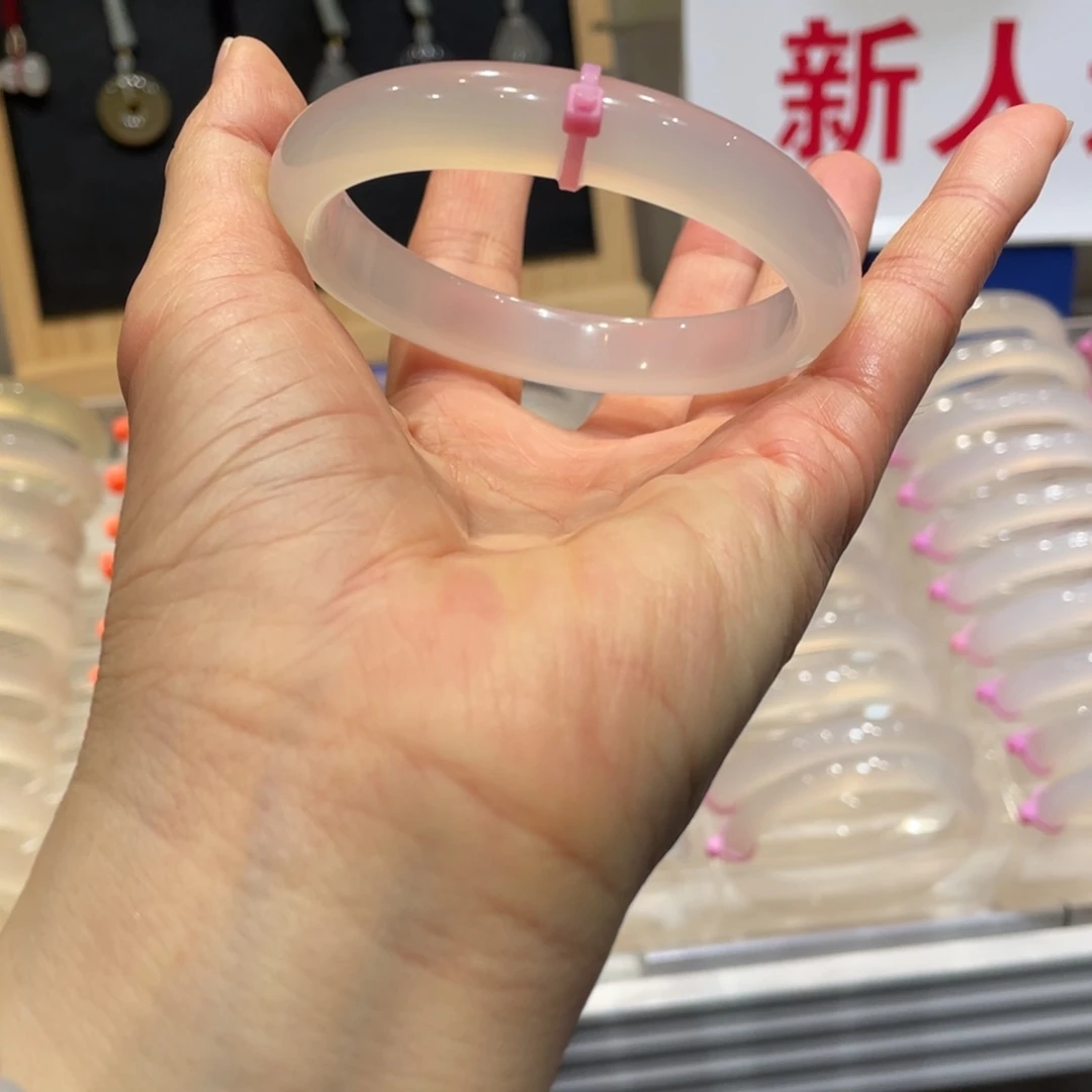 凉***光玛瑙/玉髓未镶嵌手镯@定向荔枝冻@【60】