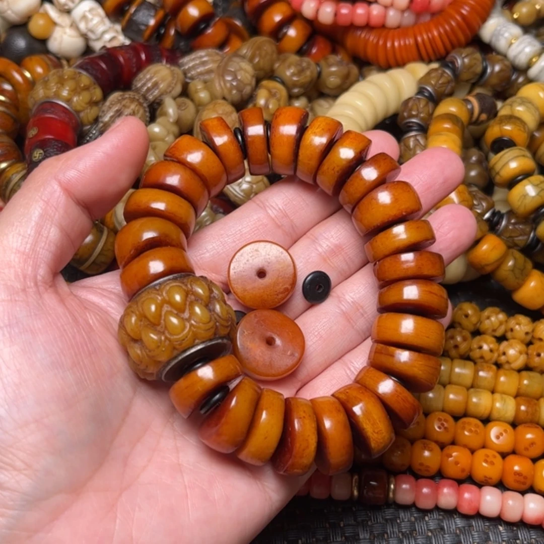 【闪购商品】牛骨手串/手链网****人牛骨不规则切18×26吞金兽顶珠