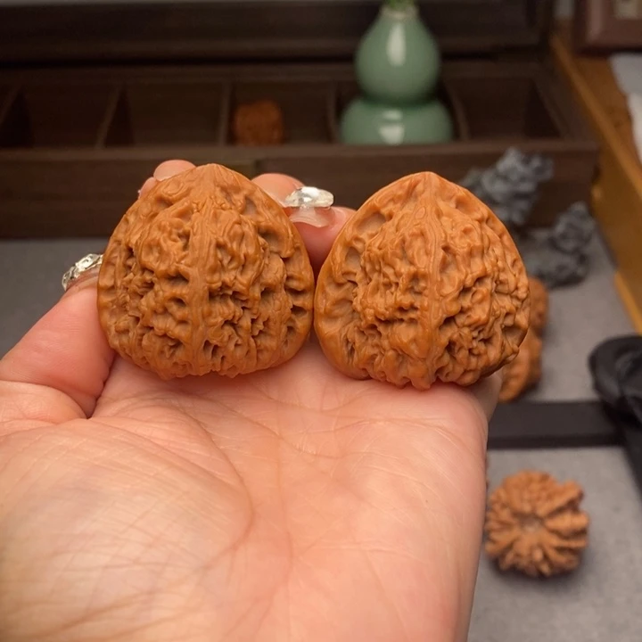 把件文玩核桃南疆石40/40/38