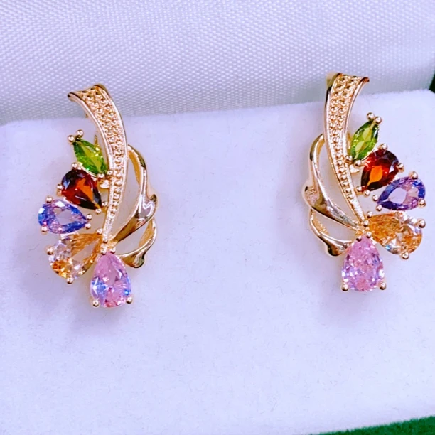 合金玻璃耳饰 时尚洋气 جىڭ كۆز ھالقا jing koz halka 时尚洋气