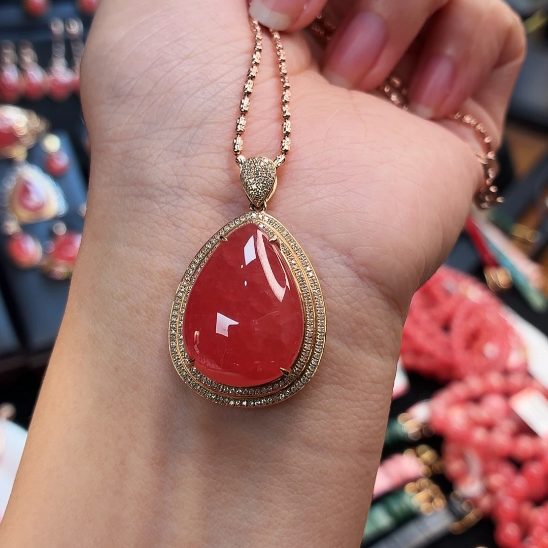 菱锰矿（红纹石）18K金镶嵌吊坠(不含链)