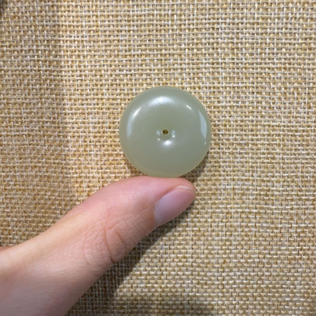 和田玉未镶嵌吊坠(赠链)30青海料蜂蜜水精品