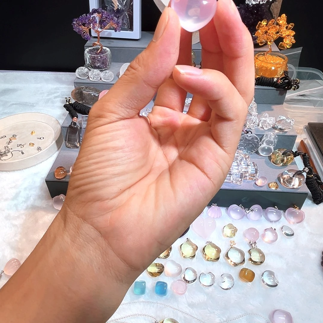 摆件水晶银S925镶嵌星光粉爱心