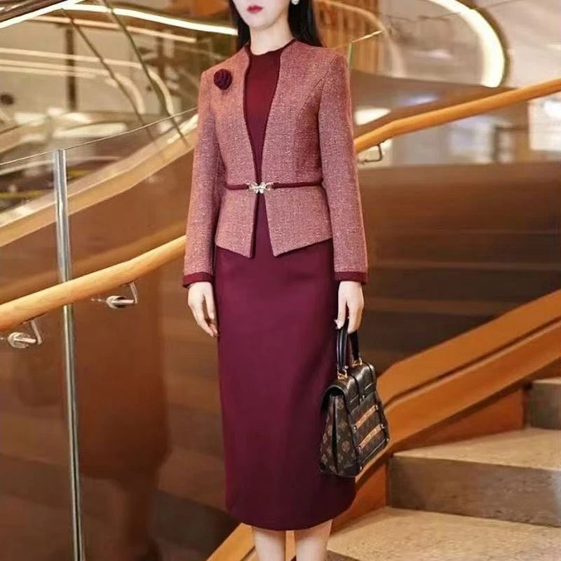 5714#小香风包臀裙女冬新款时尚修身假两件酒红色连衣裙