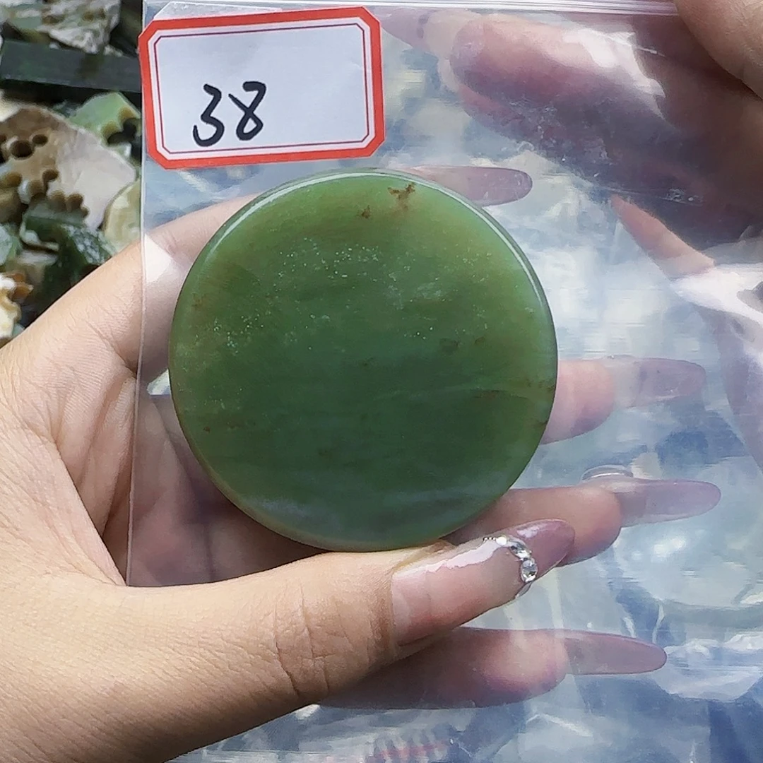 和田玉未镶嵌珠宝半成品