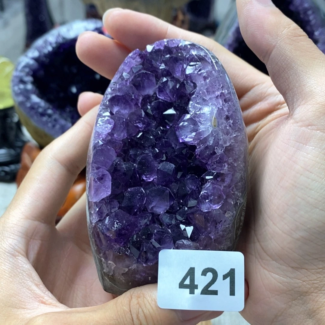 未镶嵌水晶大型摆件（非配饰）