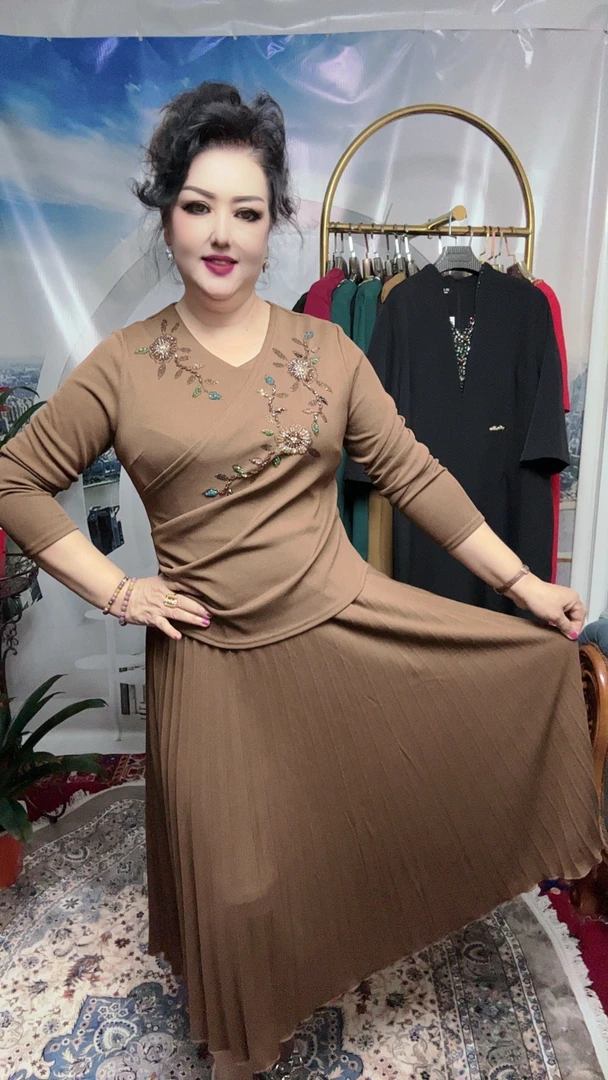 2025年YEGLEK连衣穿气质时尚网红