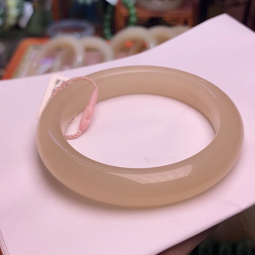 和田玉未镶嵌颈饰56.5毕业级浓色老矿料藕粉手镯