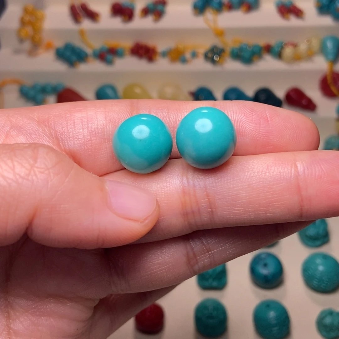 ᠰ***ᠭ非金属园绿卡14的两颗