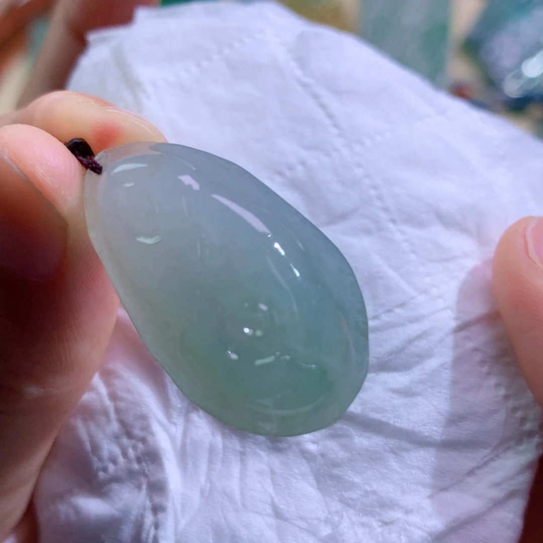 【闪购商品】翡翠未镶嵌吊坠(不含链)