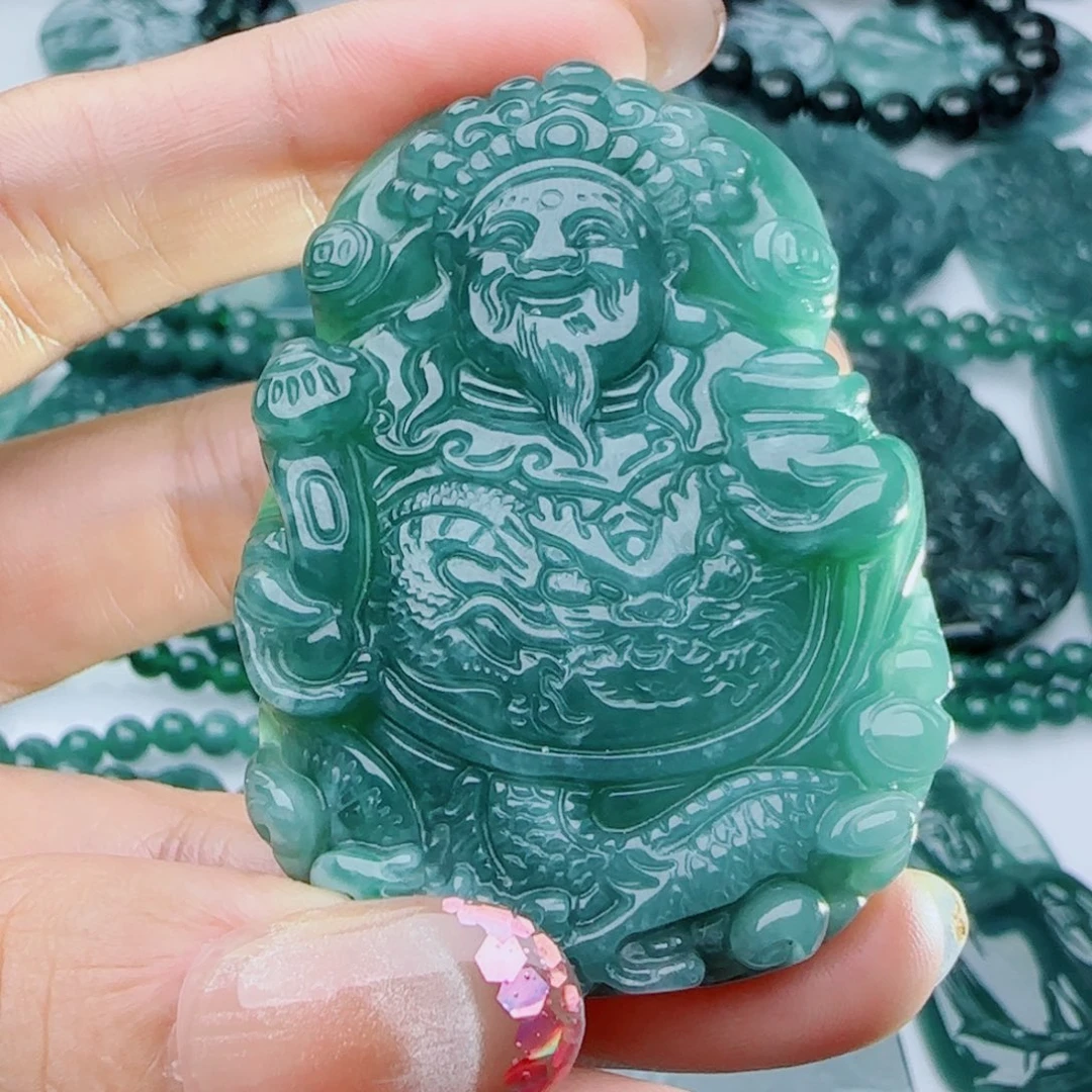 颈饰未镶嵌翡翠多样性发货天然的A货翡翠