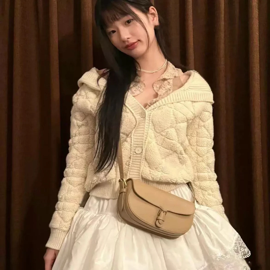 SANSIS  24新款D海军领藤格长袖羊毛外套