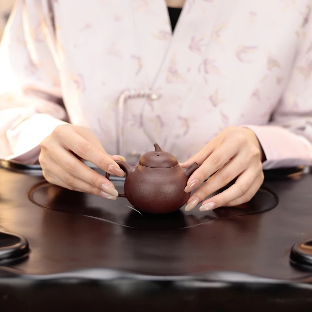 原矿老紫泥仿生茄瓜壶150ml（紫千宏）