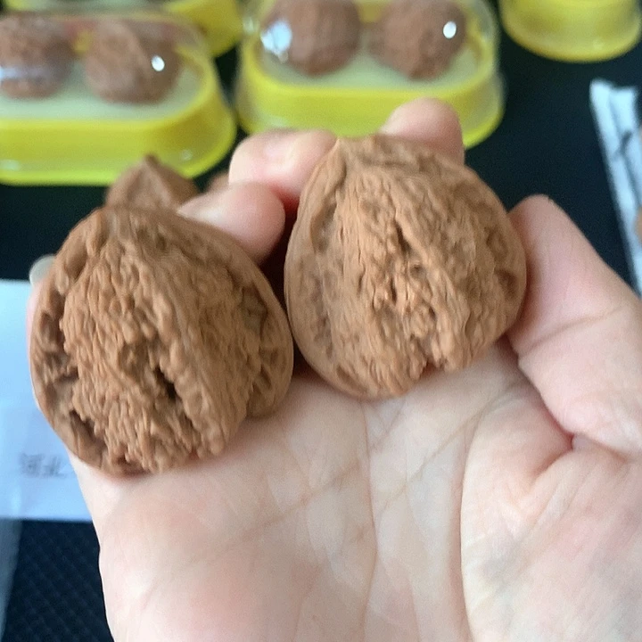 文玩核桃吊坠3.9玛蚁