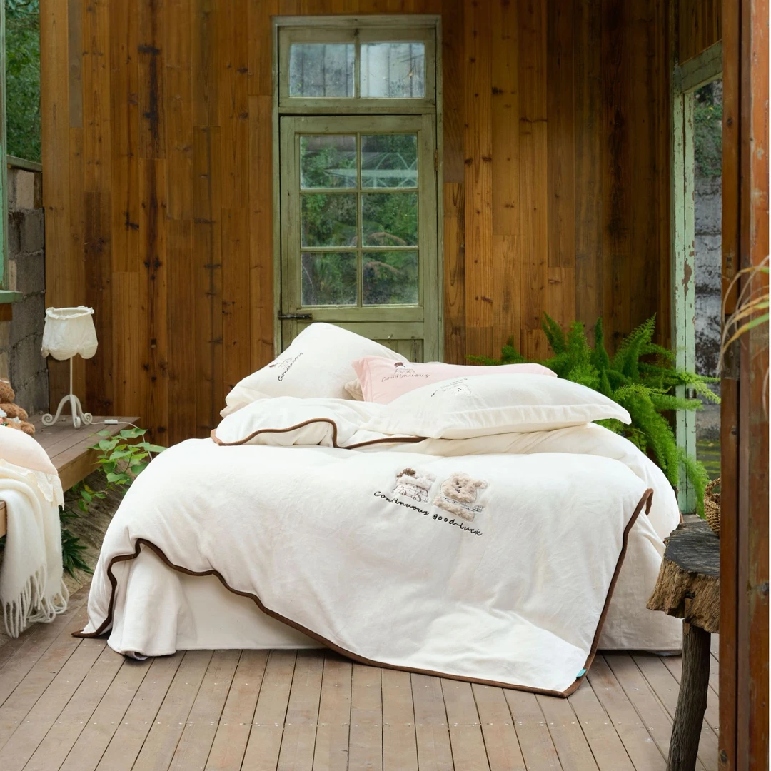 2.0m绣花单被套-华夫小狗奶白绒公主牛奶棉牛奶绒高克重被套毯