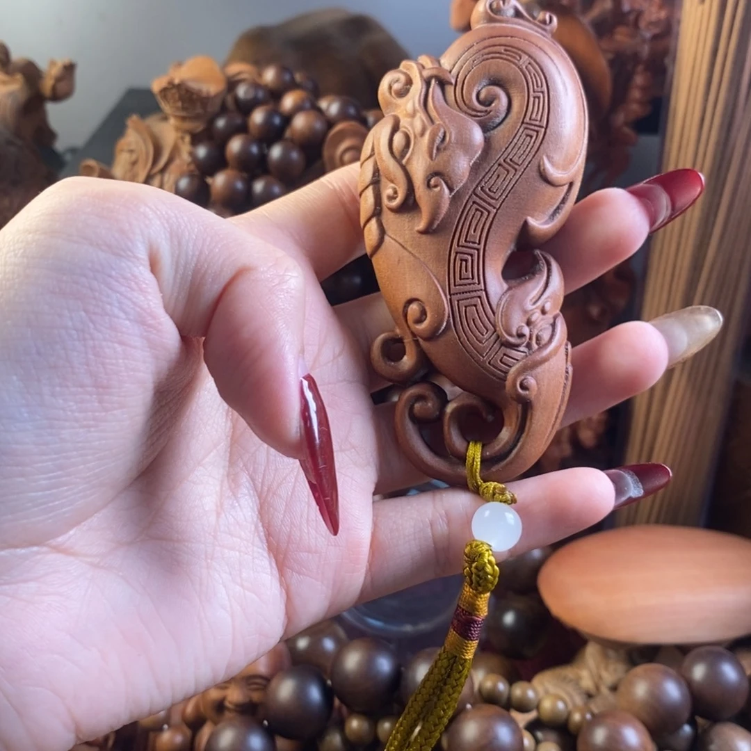 淡***年无事牌檀香木老山檀凤凰手把件焦糖