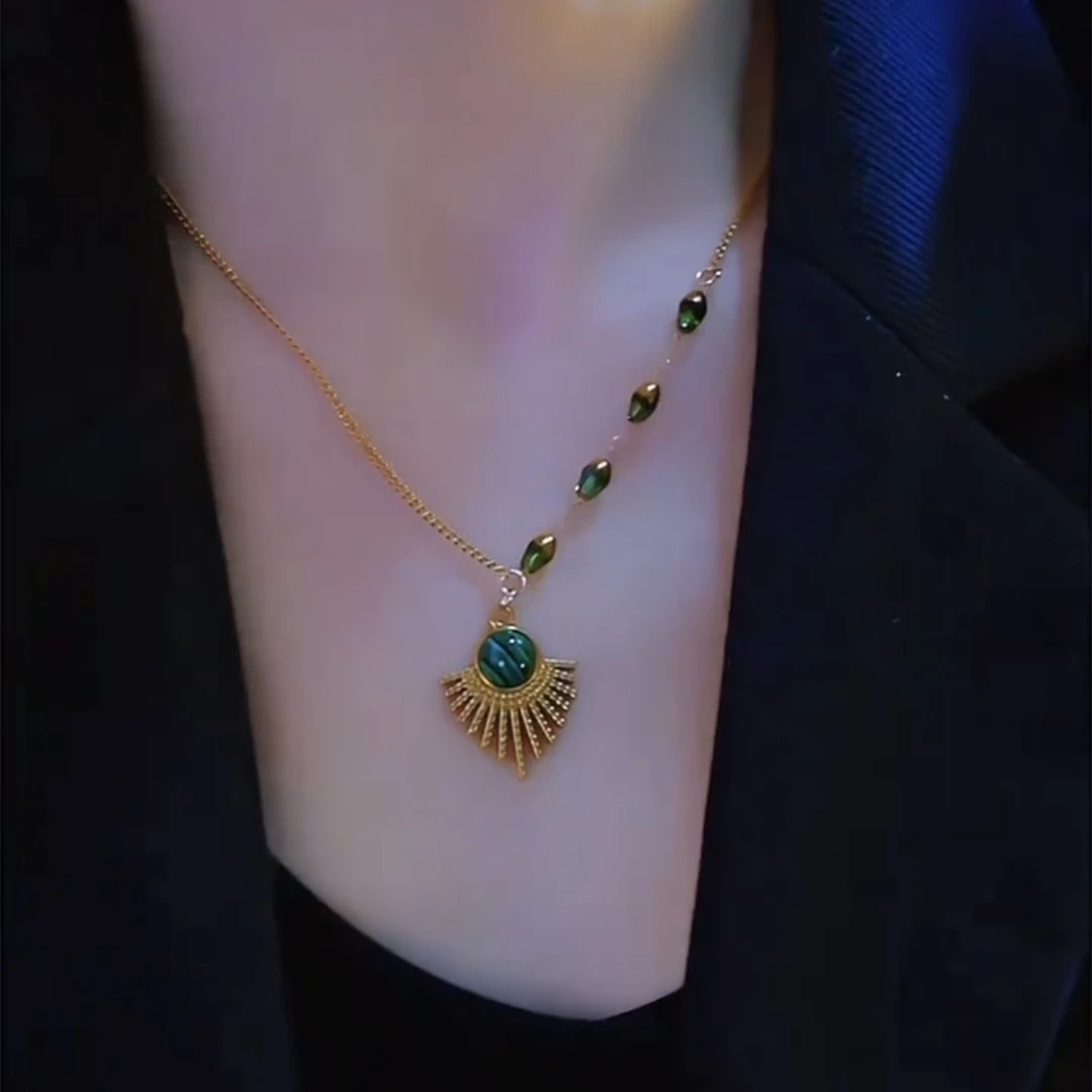 铜合金项链 民族风复古绿色开屏孔雀锁骨链