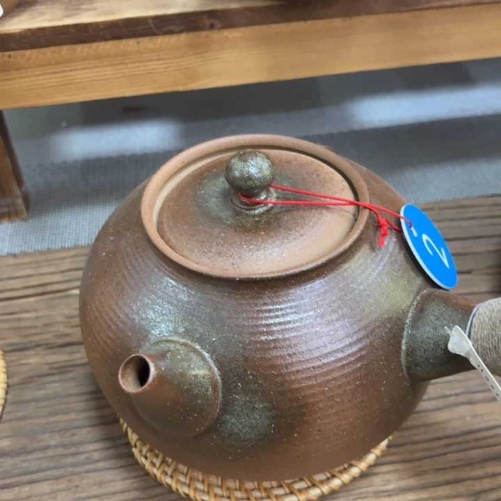 陈***气张哲雄老师侧靶壶一个中号