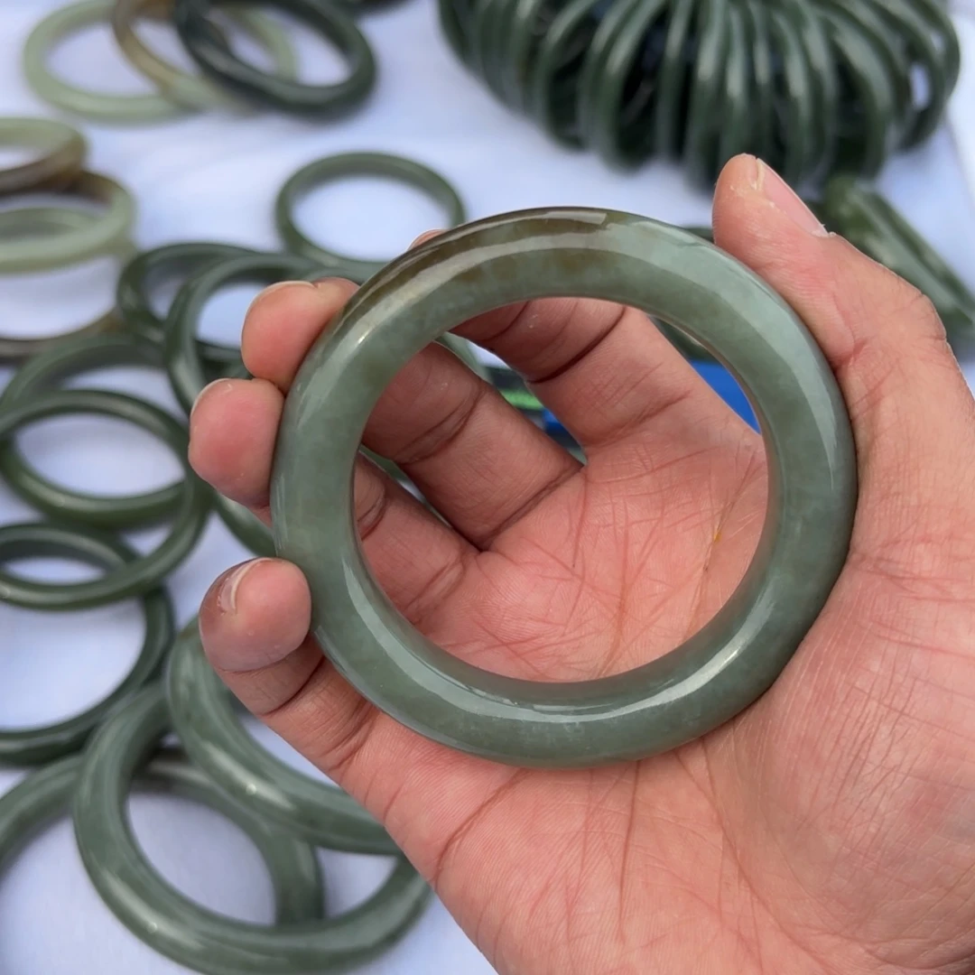 和田玉手镯56.7圈口未镶嵌定制不退换