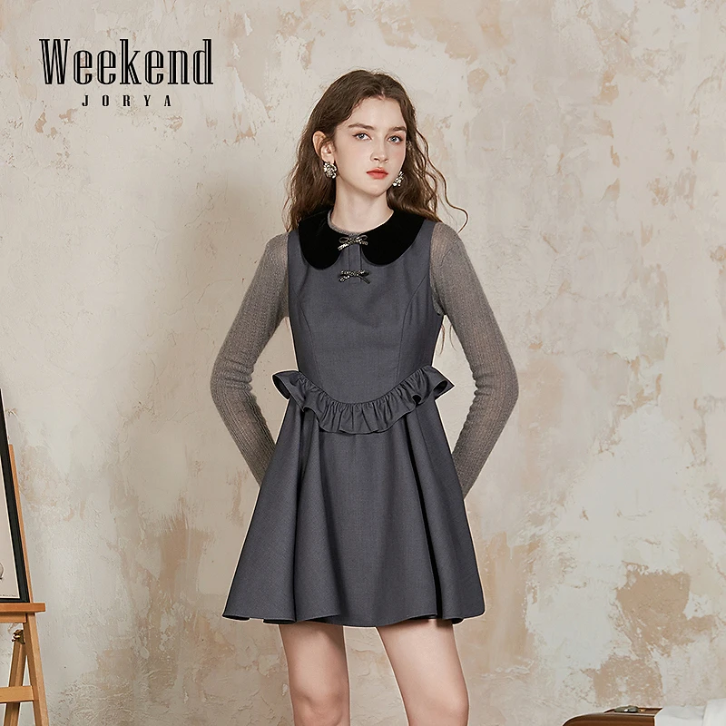卓雅周末新款复古运动娃娃领蝴蝶结荷叶边无袖A字连衣裙Q260606A
